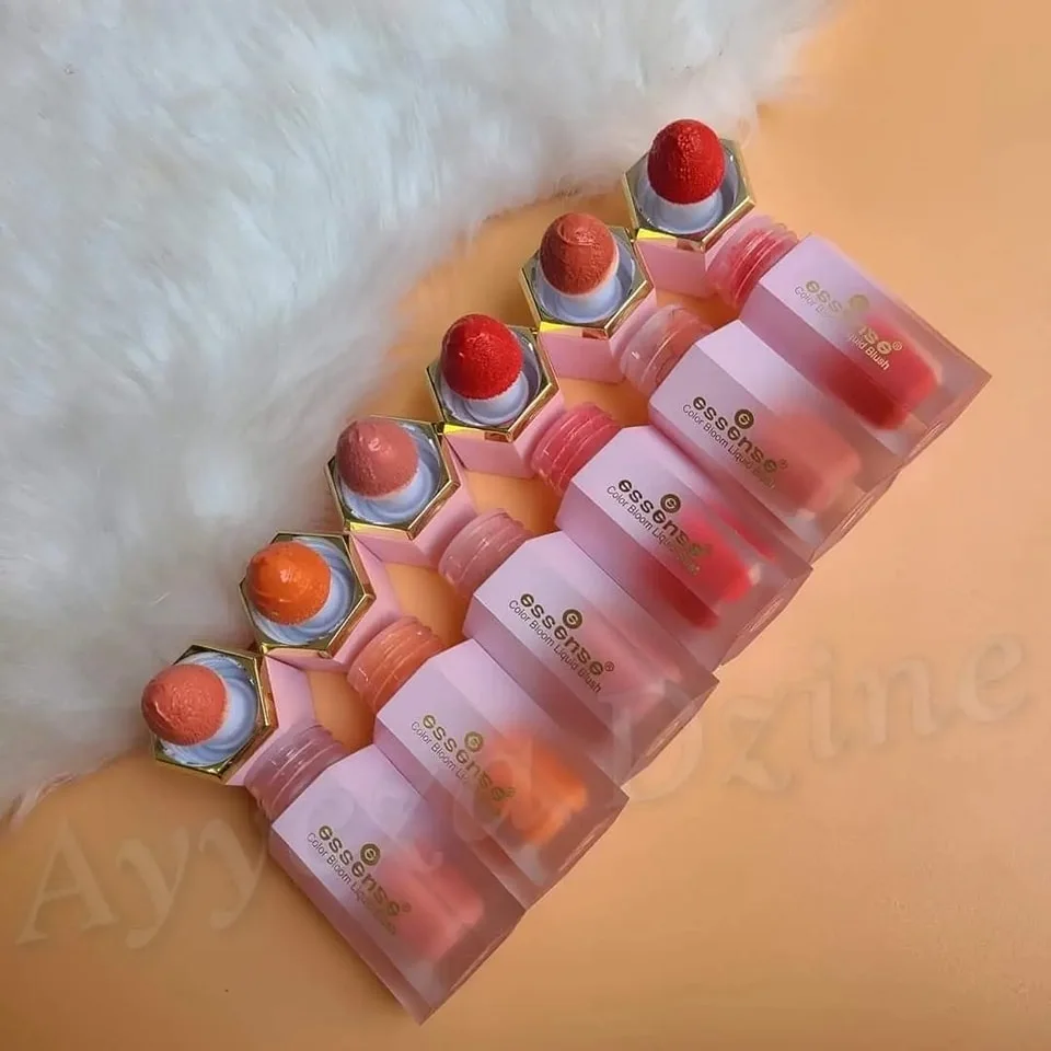 Blush liquide,Blush crème léger et aérien,Longue durée et résistant aux bavures,Blush très pigmenté,Maquillage blush naturel et modulable de la marque essence