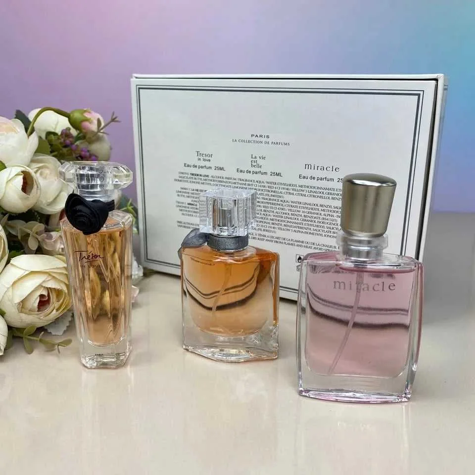 COFFRET LANCOME 3 IN 1 TESTEURS 30 ML  TRESOR + LA VIE EST BELLE + MIRACLE