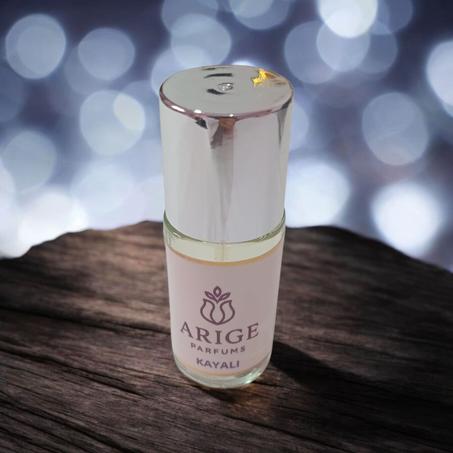 عطر اماراتي - فرنسي KAYALI 20 ML