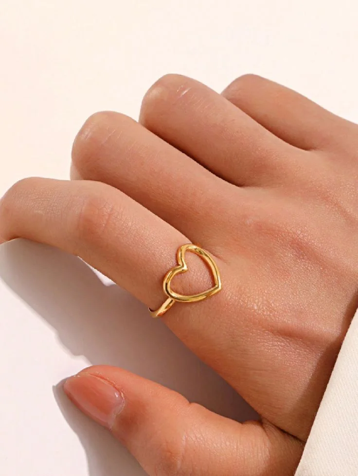 Ensemble 4 pièces– Collier + Boucles d’oreilles + Bague+ bracelet