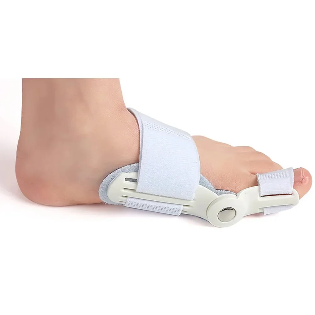 مصحح إصبع القدم الكبير