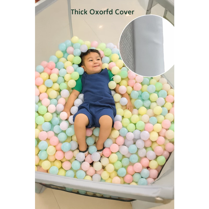 حظيرة لعب للأطفال