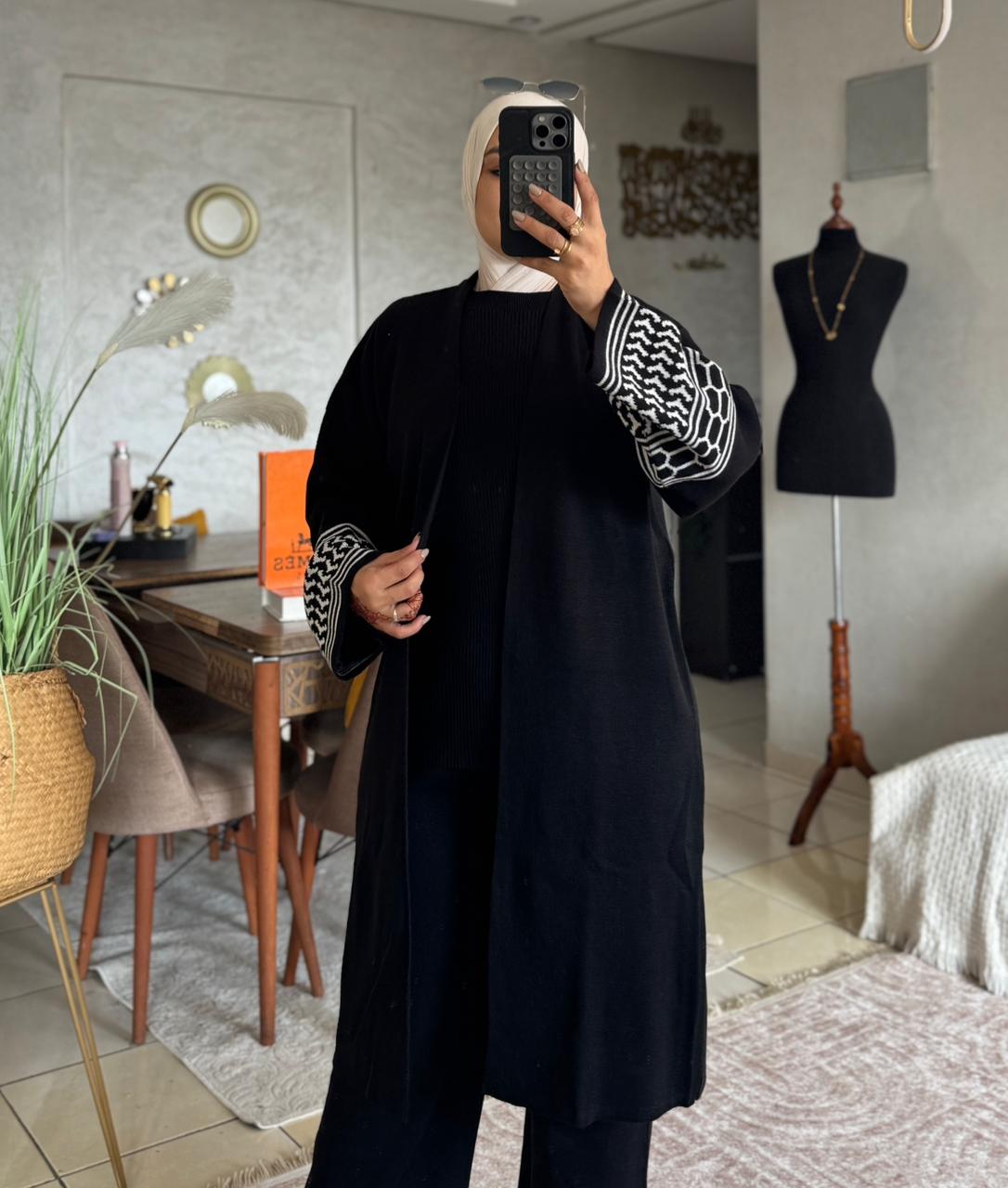 أنصومبل طقم 3 بياس بحلة جديدة مختلفة كاب طويل +سروال عريض ناعم+جيلي صوفي 🌸  تصميم تركي متميز جودة عالية مضمونة