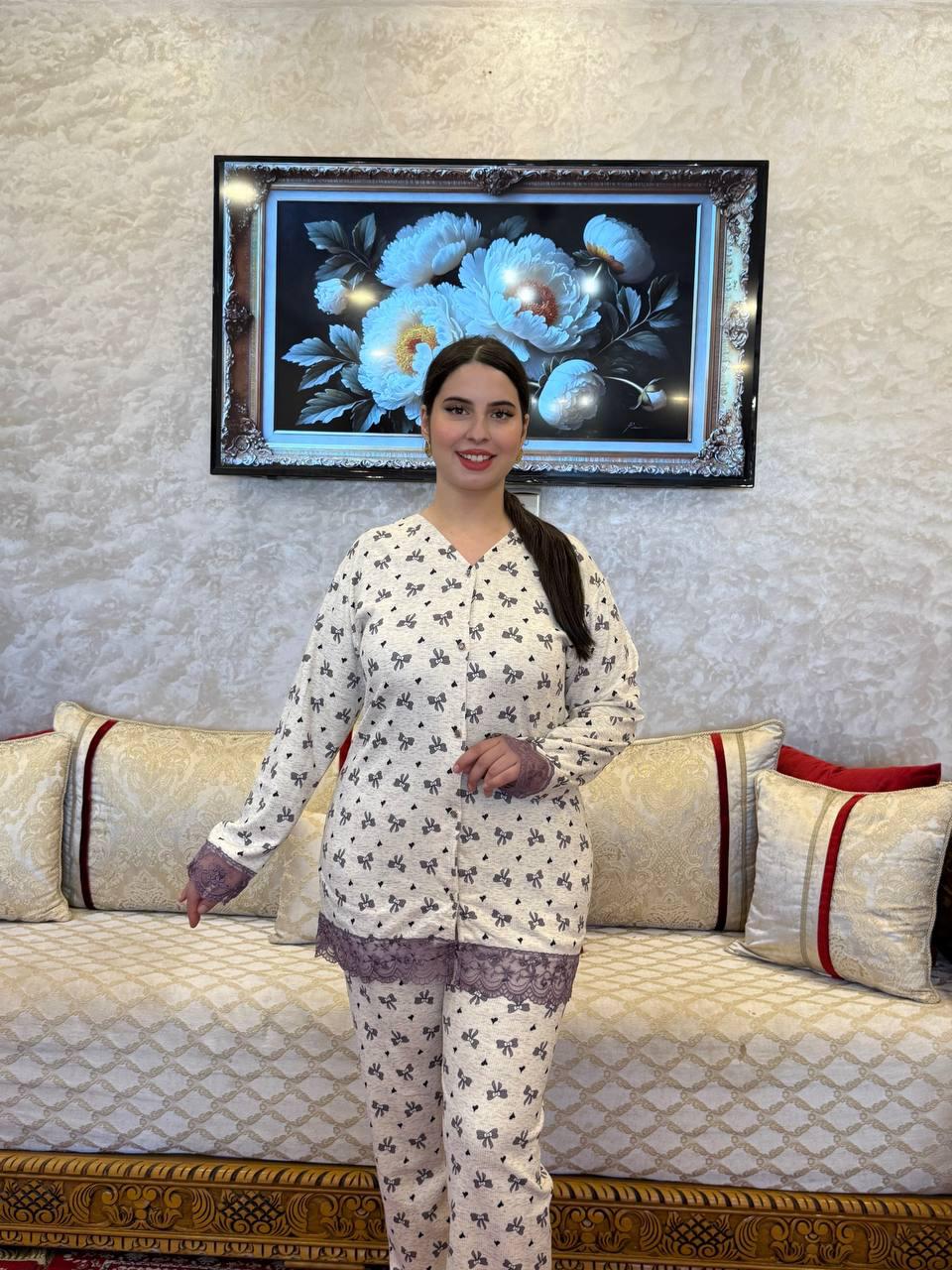 بيجامة رائعة😍 توب صوفة يناسب جميع فصل الخريف وشتاء توب عالي الجودة 🤗👌🏻