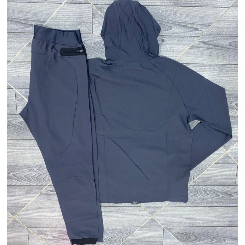 Ensemble UNDER ARMOUR