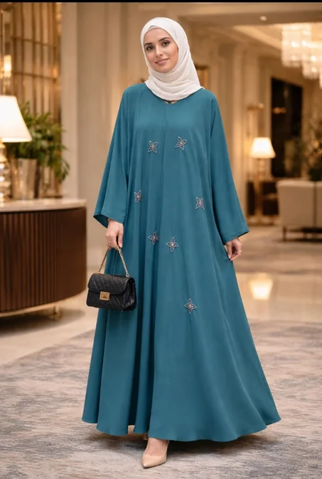 عبايات كلوش توب كريب