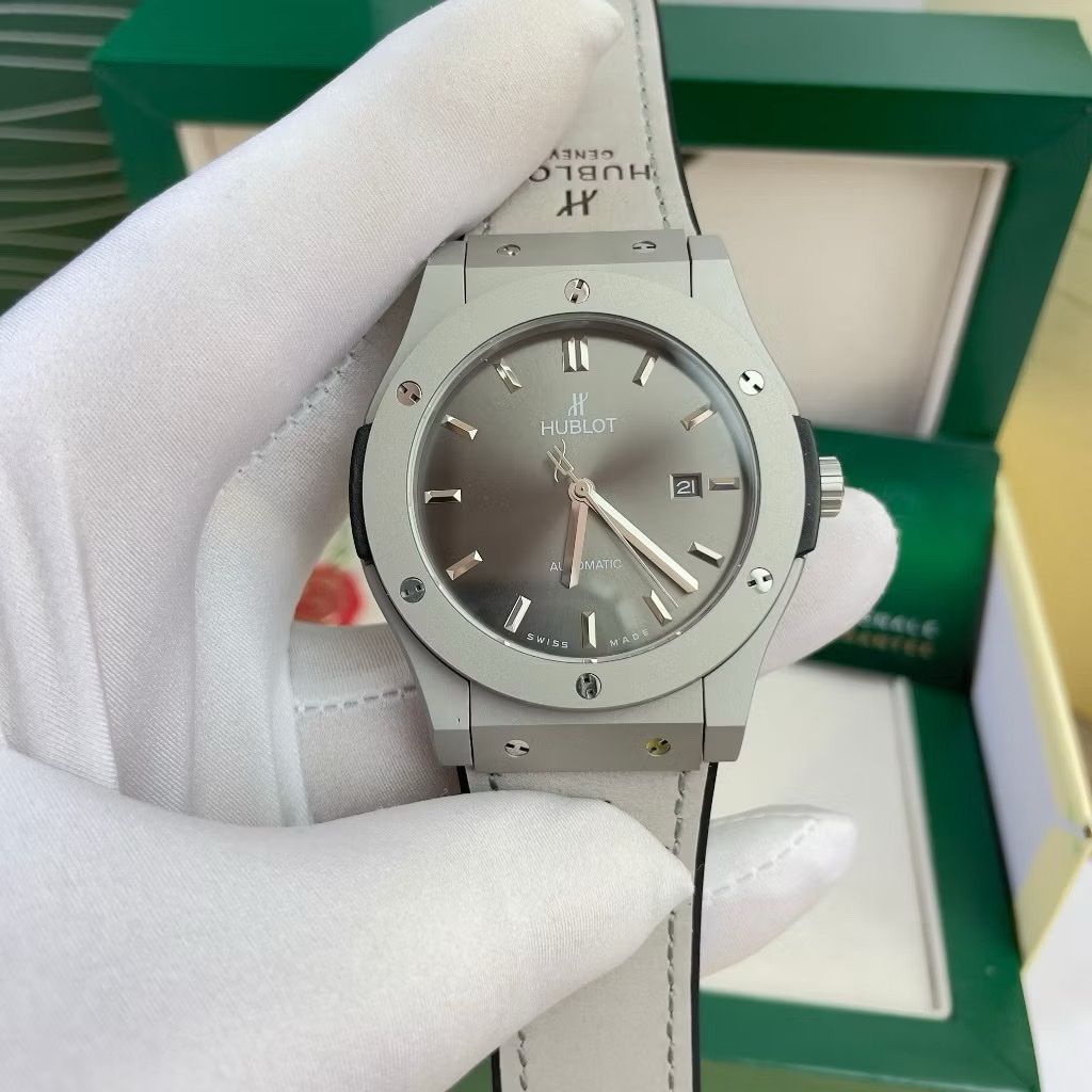 Montre Hublot Classic