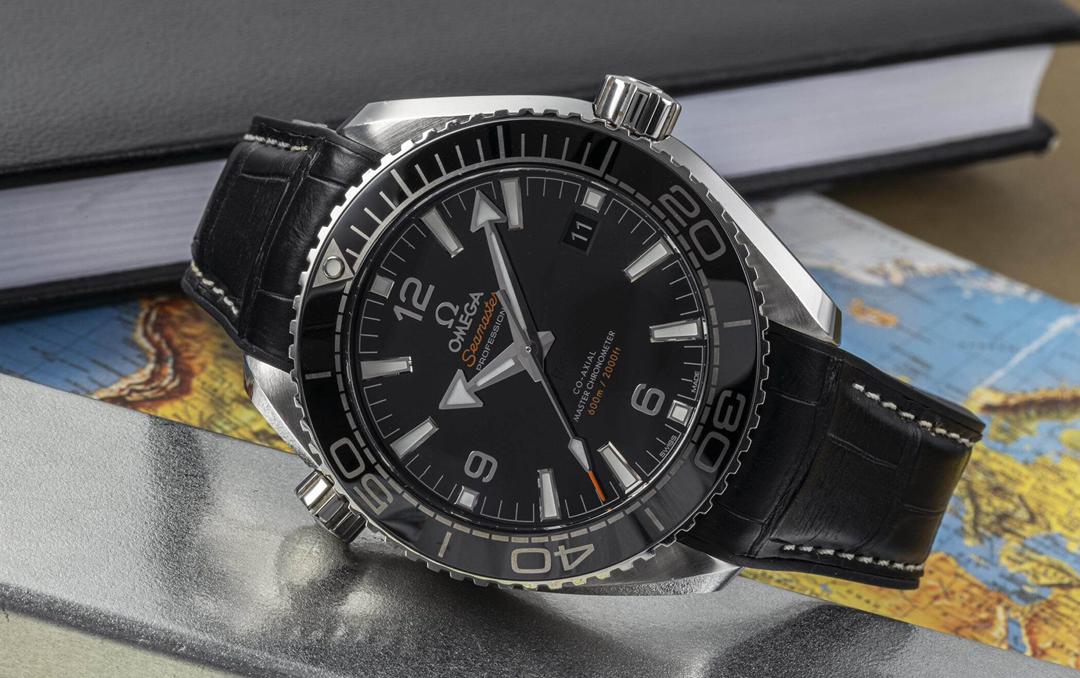 ⌚ Omega Seamaster Planet Ocean 600M – Performance et Puissance