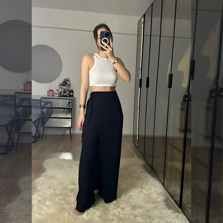 Pantalon noir Frenchy Imma’s – Un pantalon confortable pour femme.