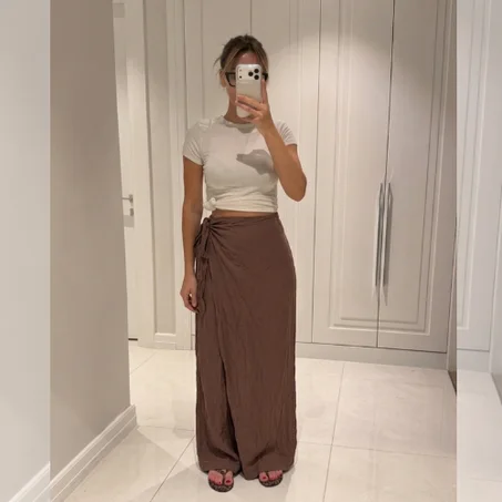 Pantalon marron Frenchy Imma’s – Un pantalon confortable pour femme.