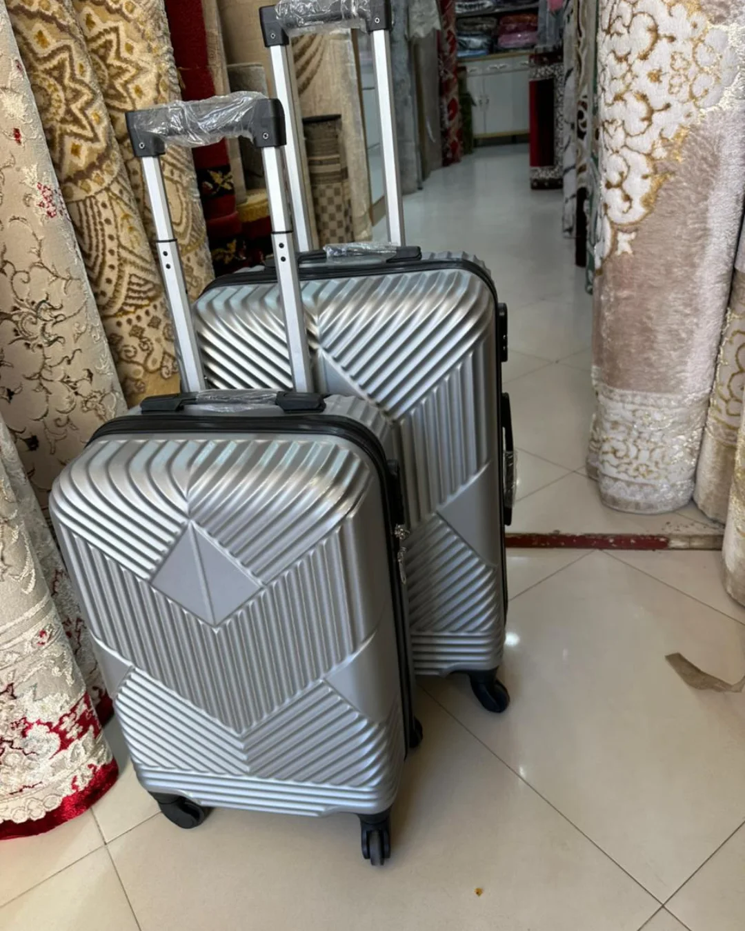 حقيبة سيليكون للرجال والنساء بسعة 10 كجم