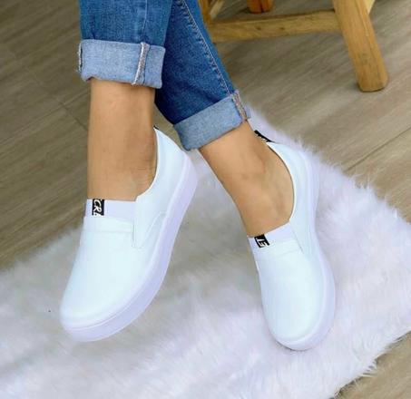 بالغينة غزالا خفيفة ورطبا