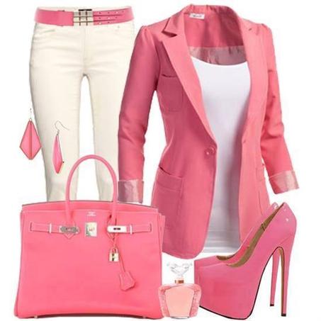 ملابس النساء