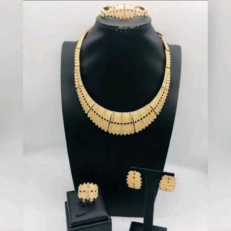 Gold Jewelry Set For Ladies/Girls/women/bridal Set