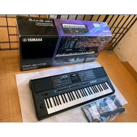 Yamaha PSR E473 Quality Keyboard With Original Adapter