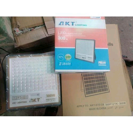 AKT 300w Solar Floodlight With Separate Pan