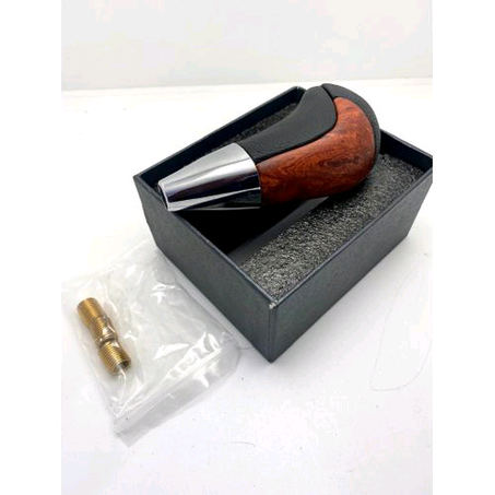 High Quality Universal Gear Knob With Light Brown Wood-grain Design