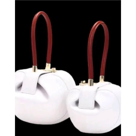 Elegant White Leather Bag