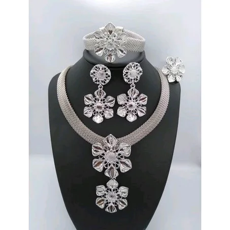 Ladies Elegant Costume Jewelry Set - Silver Color