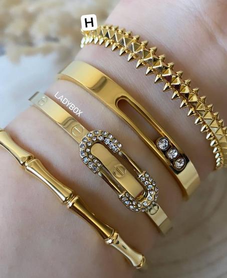 براسلي 4 بياس اسيي اينوكسيدابل لإطلالة مميزة