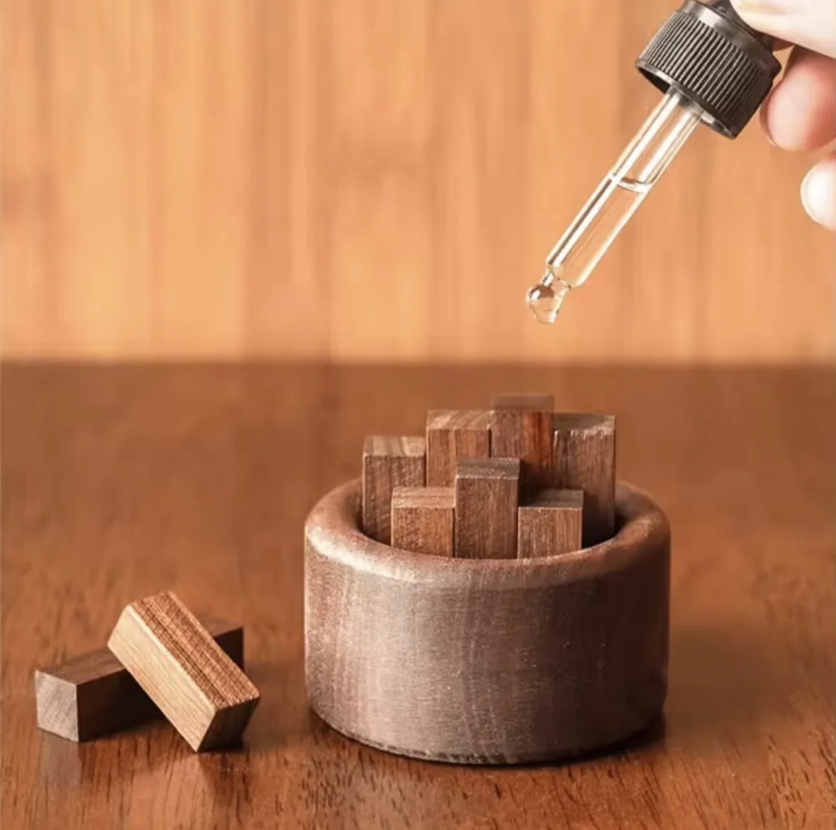 Diffuseur d'huiles essentielles en bois, bâtons d'aromathérapie, décor, extenseur de parfum en bois de noyer pour maison, salle de bains, ornement de voiture