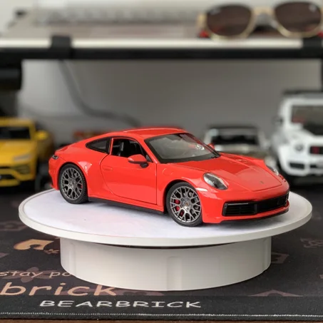 WELLY 1/24 PORSCHE 911 992 CARRERA 4S