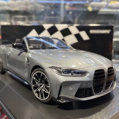 MINICHAMPS  1/18 BMW M4 Cabriolet 2022 Grey