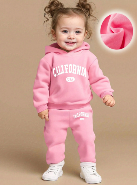 طقم  للبنات الصغار