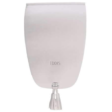 رفرف فضي مصنوع من الجلد