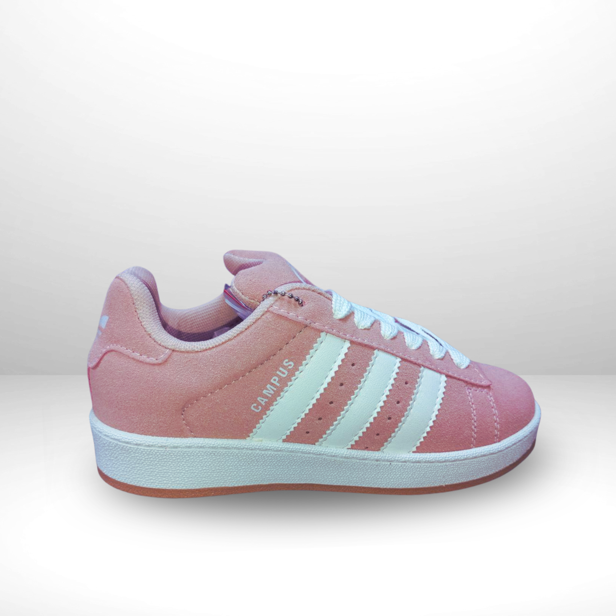 سبرديلة Adidas Campus – أناقة كلاسيكية وراحة لا تُضاهى 👟