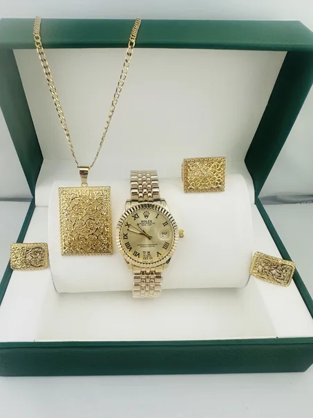 باك فاخر ساعة وإكسسوارات نسائية بتصميم ذهبي أنيق