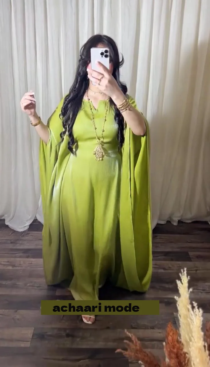 كسوة فراشة أنيقة – لمسة فخمة لإطلالة راقية