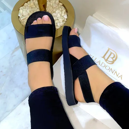 Nouvelle Collection Sandales Compensées Et Plates Pour Femmes 🔹 Élégante  🔹 Confortable  🔹 Chic  🔹 Polyvalente