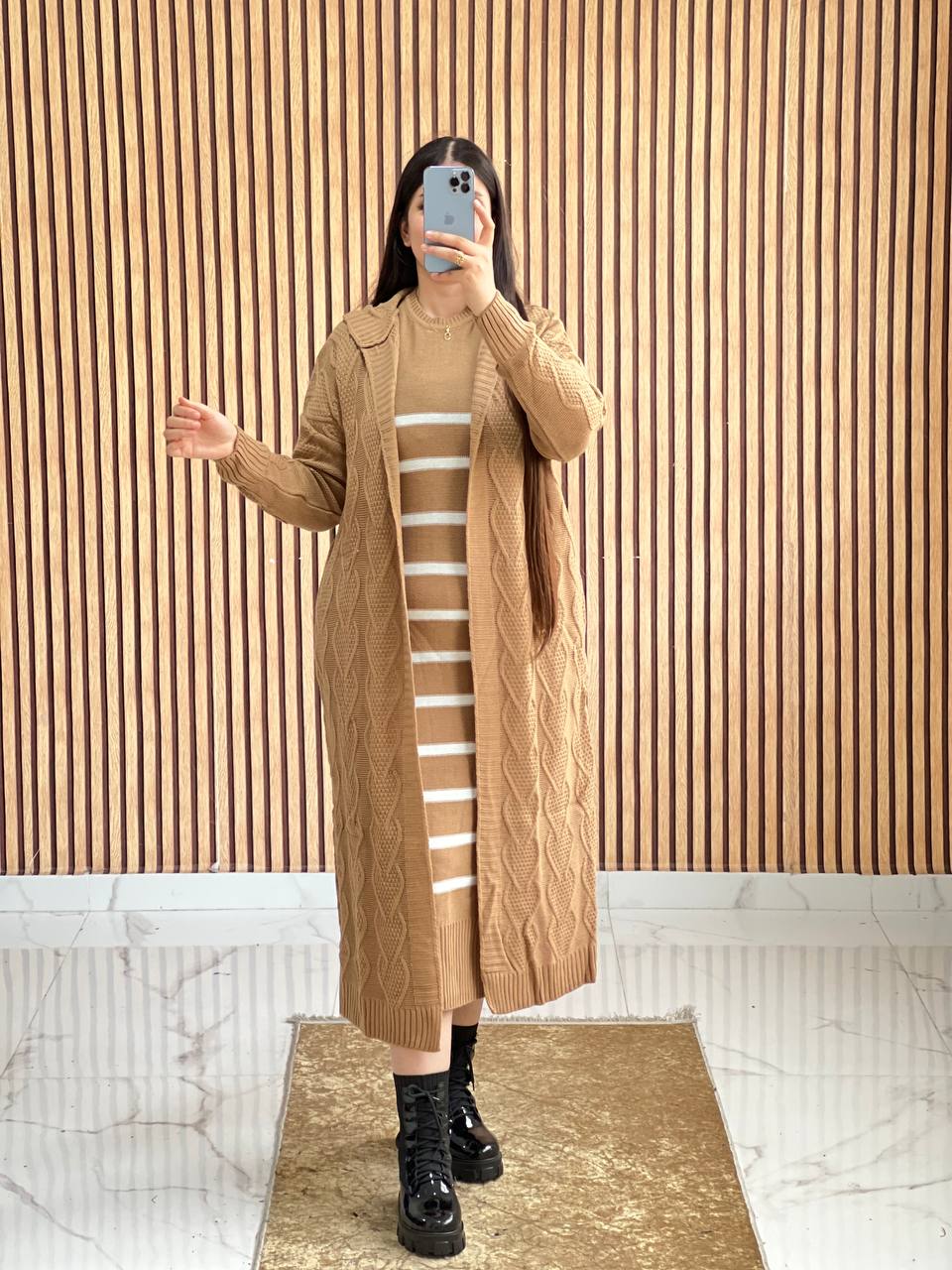 ✨ سترة صوفية طويلة وأنيقة مع فستان لمظهر أنيق ومريح - توصيل مجاني 🚚✨