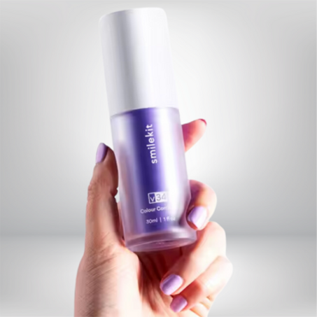 مسحوق تبيض الأسنان