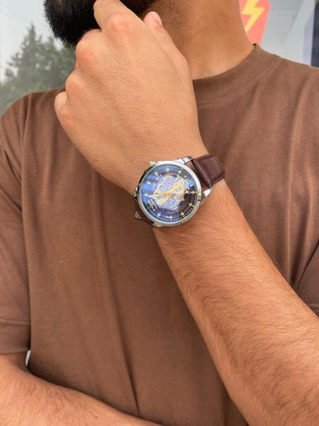 ساعة مقاومة للماء