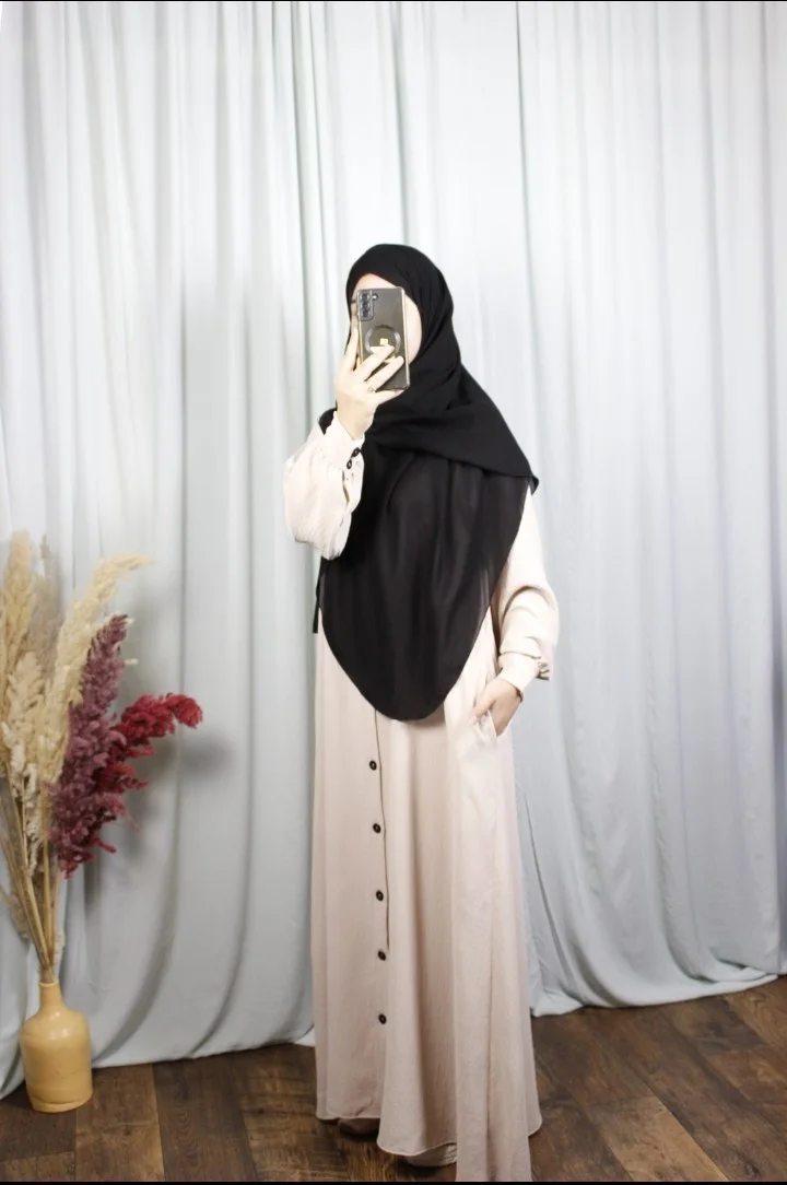 عباية ندى – ثوب كريب مكرش ممتاز