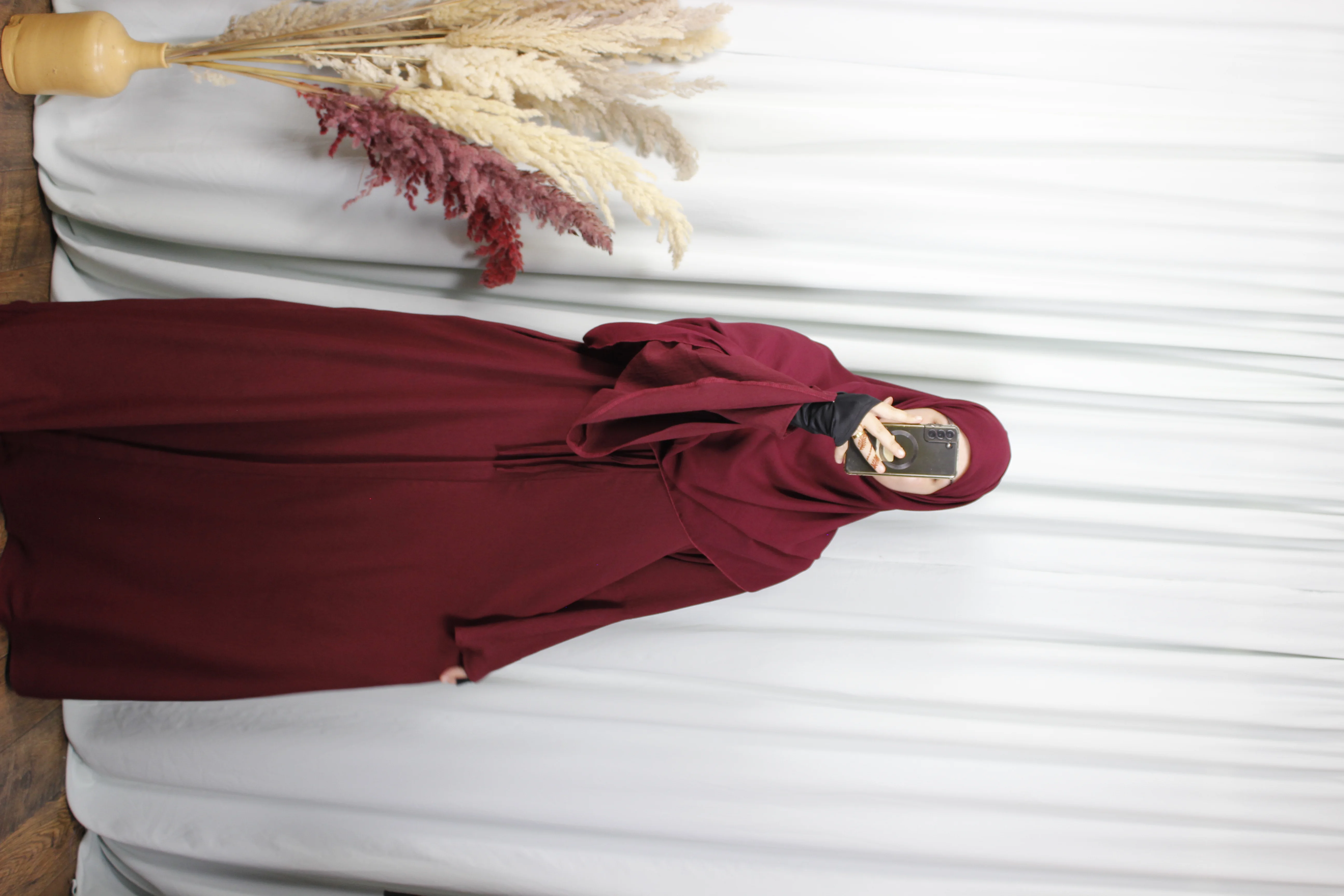 عباية إلهام – ثوب كريب مكرش