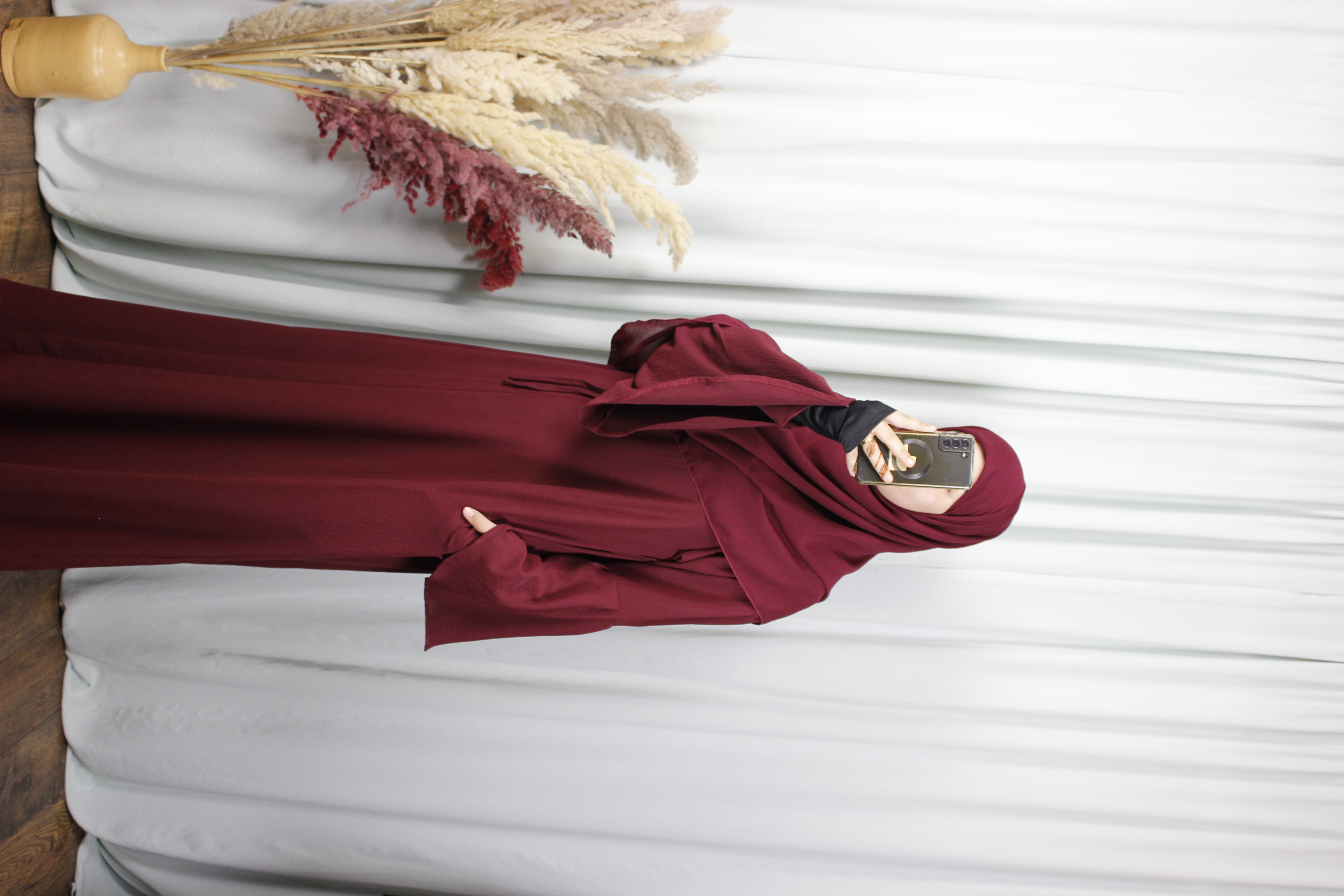 عباية إلهام – ثوب كريب مكرش