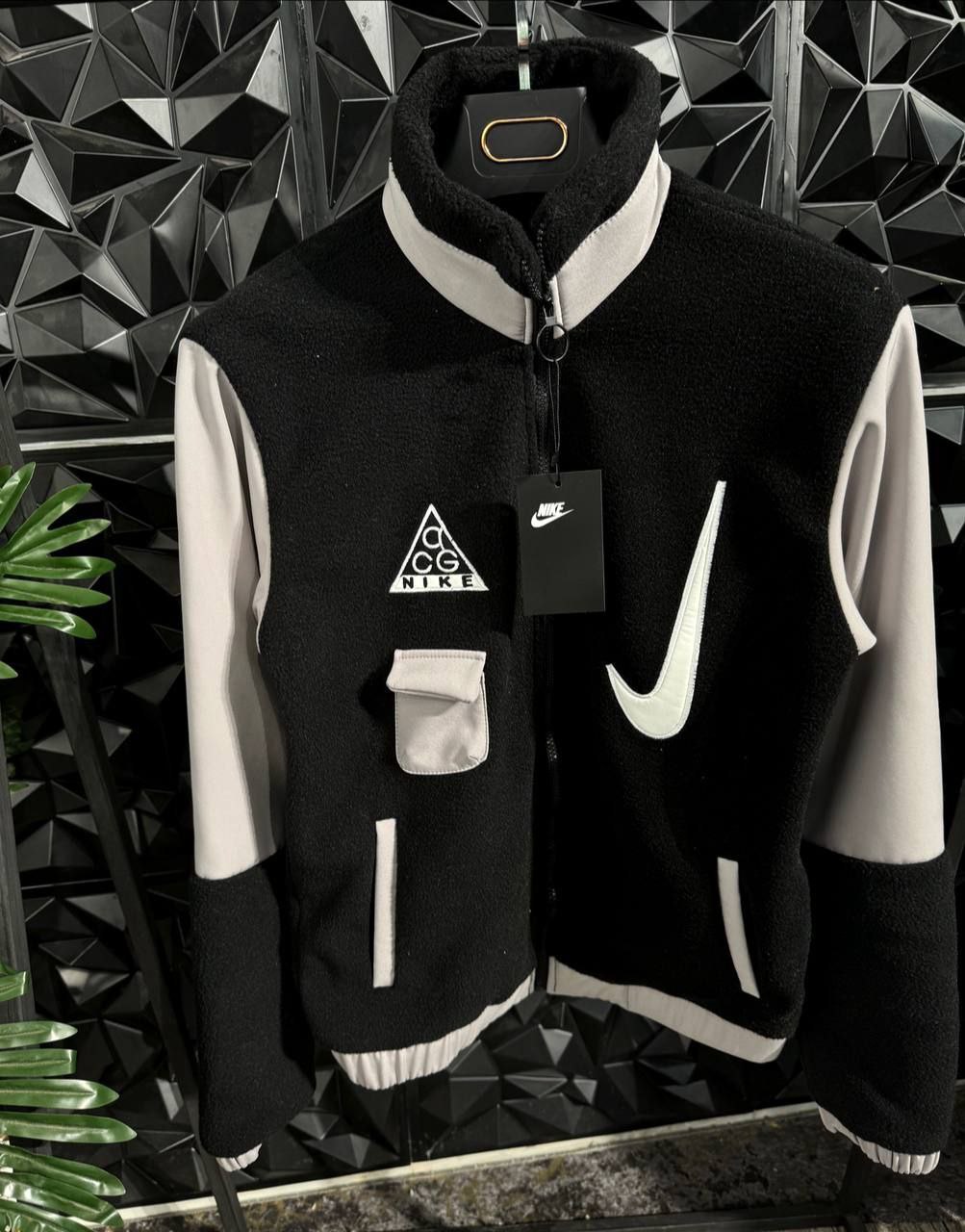 كاشميرة نايكي CASHMERE NIKE