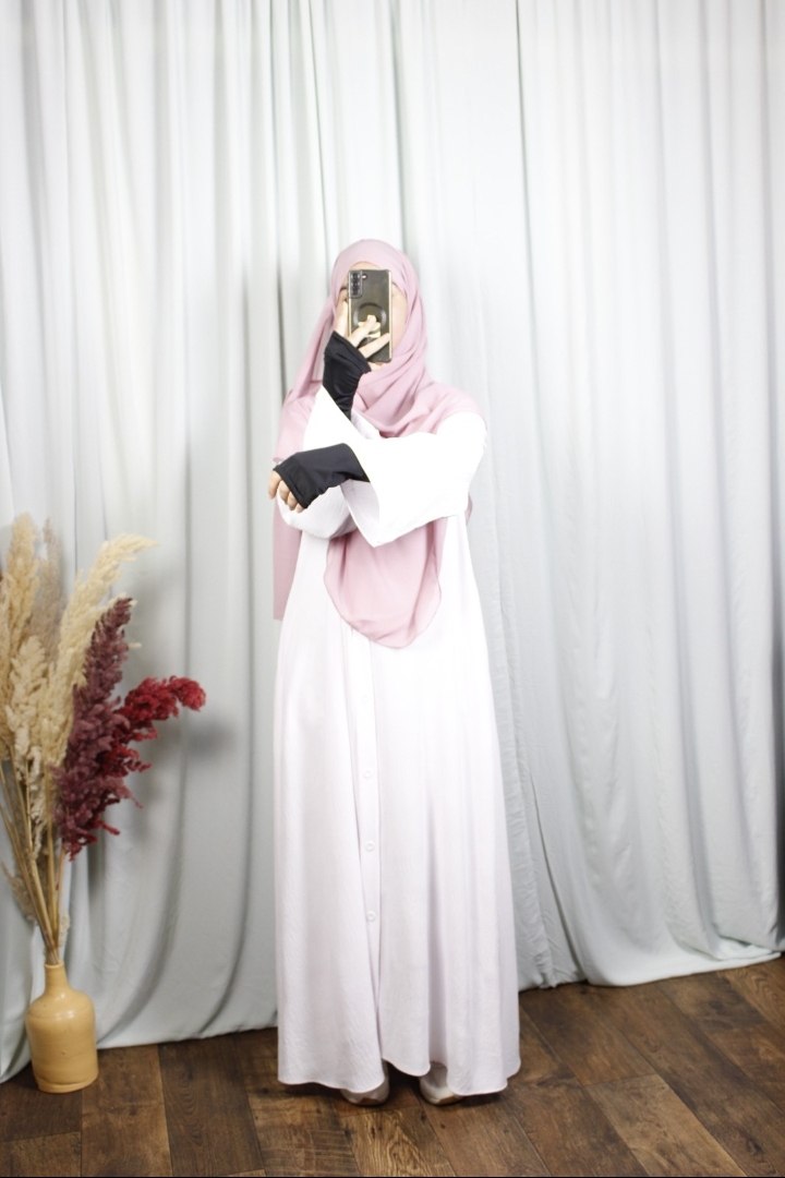 عباية شدى – ثوب كريب مكرش ممتاز