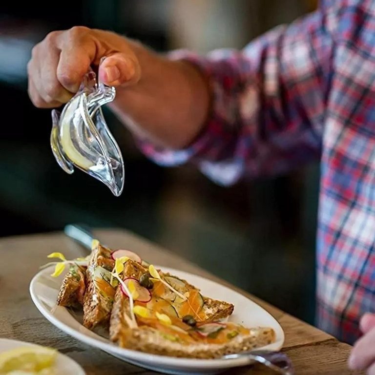 Manual Lemon Squeezer
