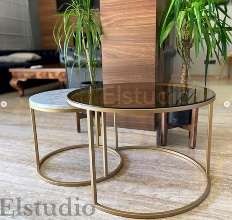 Table gigogne en Verre/Marbre piétement doré