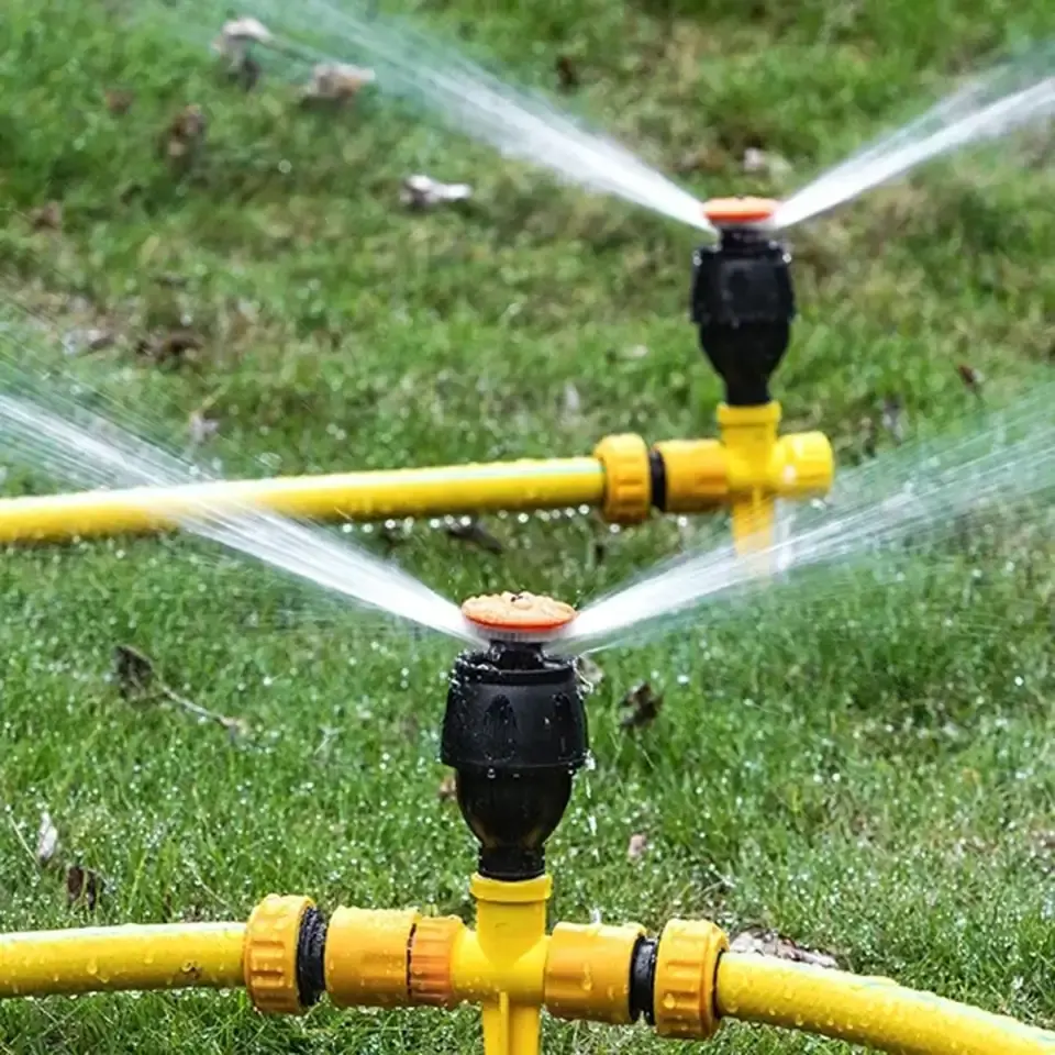 L’arroseur automatique 360° – Un jardin toujours vert, sans effort !