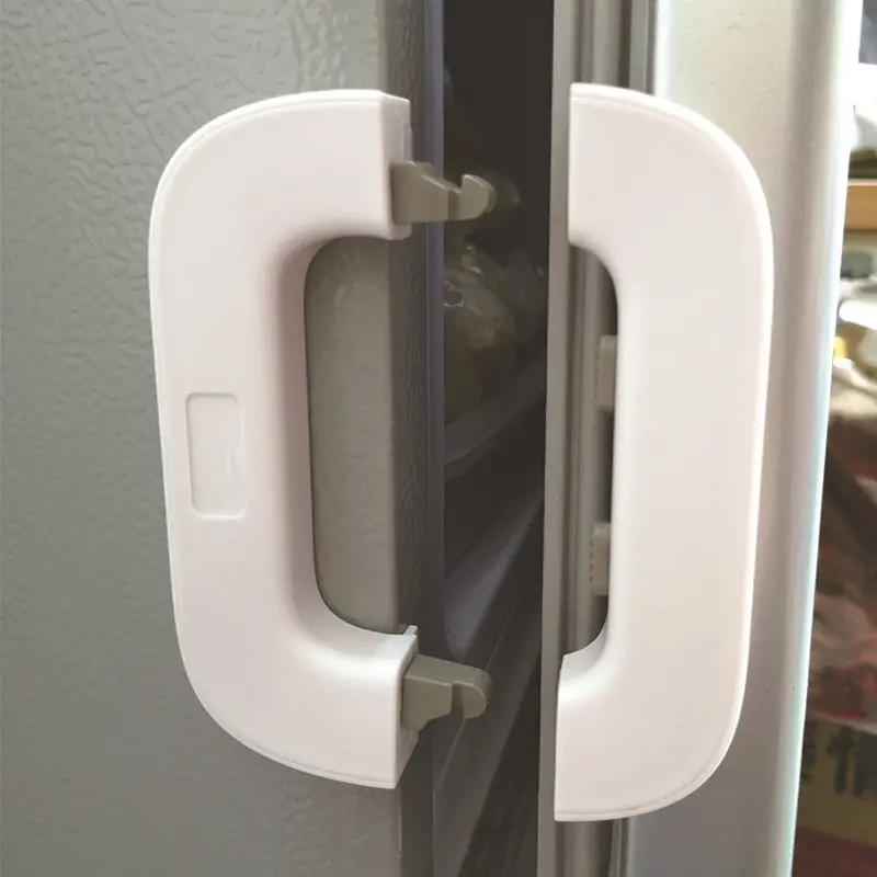 🔒 Verrou de Sécurité Frigo – Protégez Vos Aliments en Toute Simplicité ! td