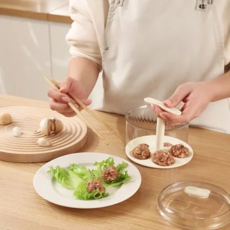 آلة تشكيل كرات اللحم