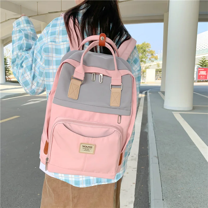 حقيبة ظهر نسائية بسعة كبيرة،