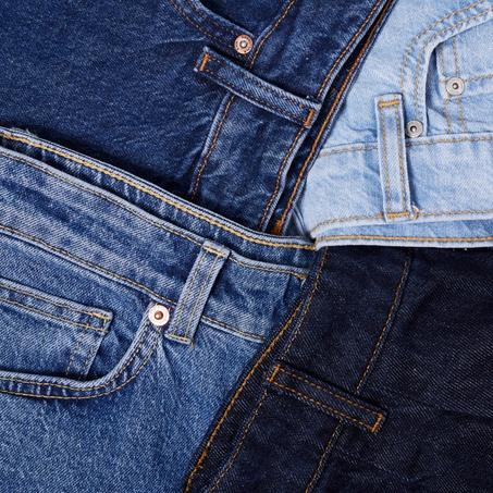 بناطيل و شورتات