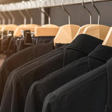 ملابس علوية