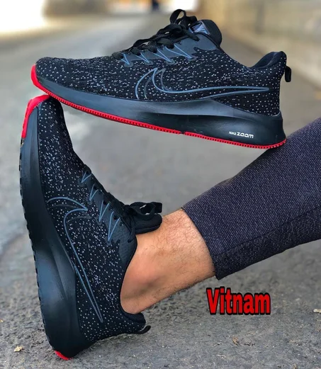 حذاء Nike جديد